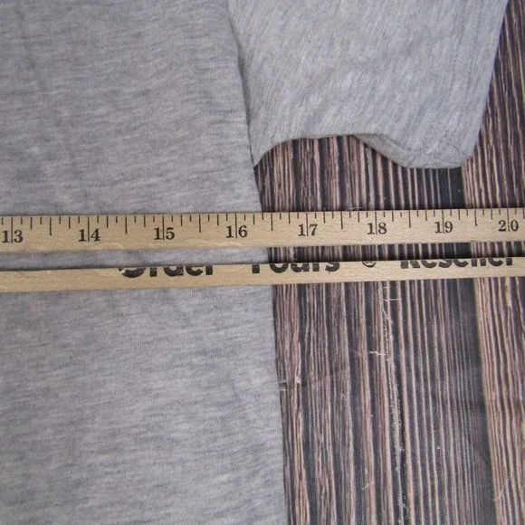 Disney Lilo Stitch Shirt Mens Medium Gray Ohana Means Family Graphic Tee T-Shirt - Picture 4 of 5